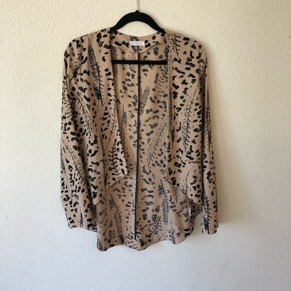 Lush Jackets & Blazers - Lush Animal print tan & black jacket size large